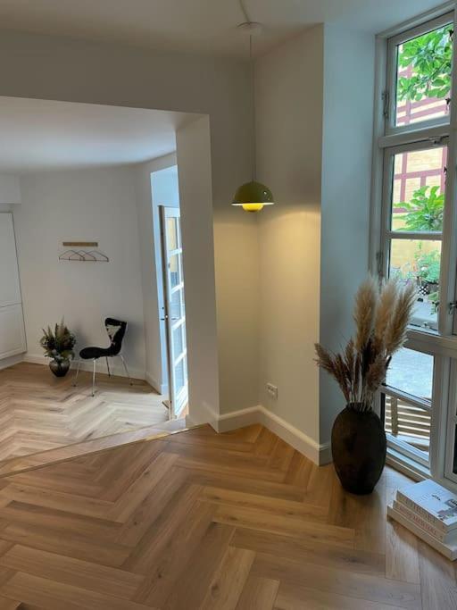Apartmán Nyrenoveret Charmerende Lejlighed I Odense C! Exteriér fotografie