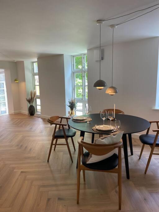 Apartmán Nyrenoveret Charmerende Lejlighed I Odense C! Exteriér fotografie